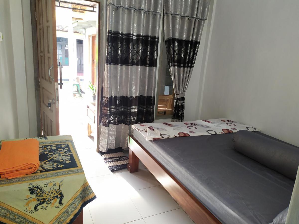 Homestay Mami Borobudur Magelang Exterior foto